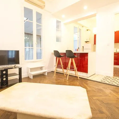 3 Pieces Liberation Apartment